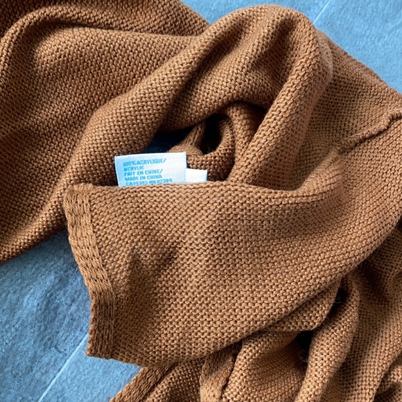 Rust knit infinity scarf - Picture 2 of 3